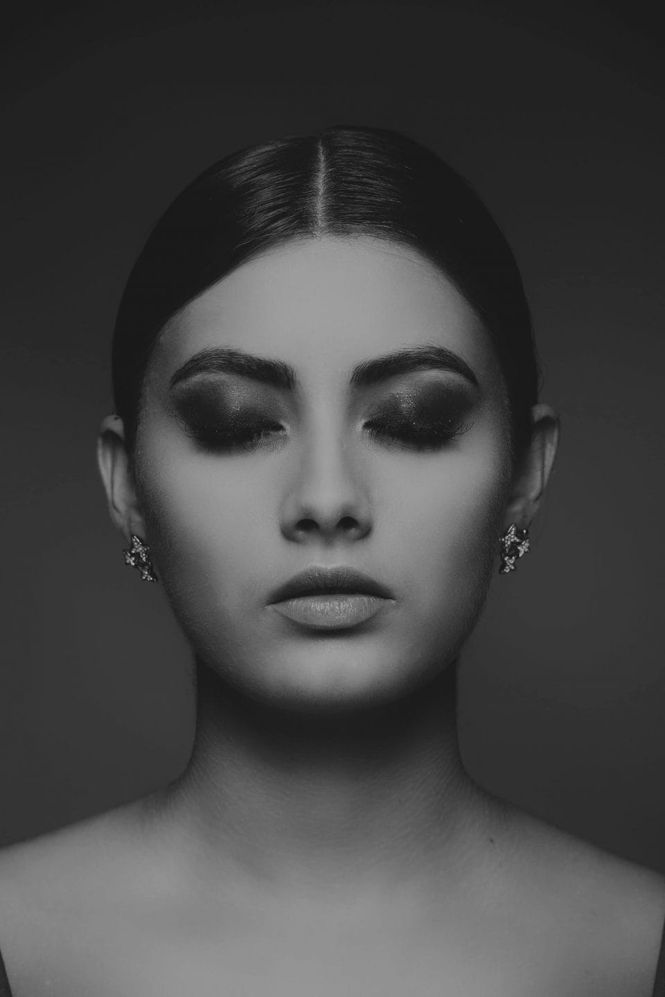 Fotograf Fürth, Schwarzweiss Fotoshooting Make-up Artist School by Carola Hickl