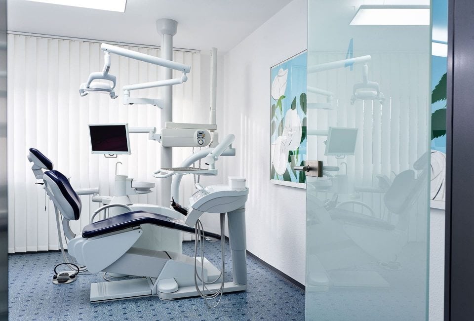 Unternehmensfotografie,Fotograf Fürth, Fotos einer Zahnarztpraxis, Praxis Dr. Lösch in Nürnberg