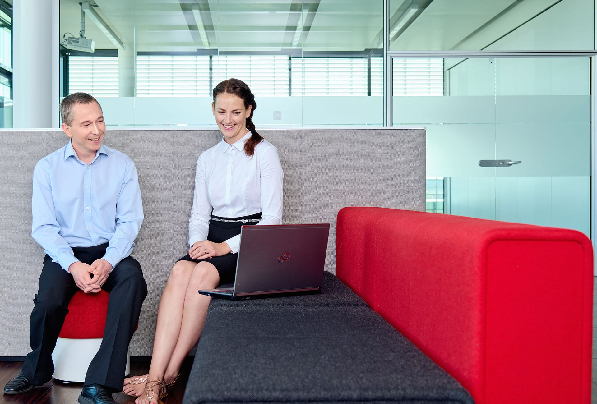 Fotograf Fürth, Imagefotografie für MID-GmbH