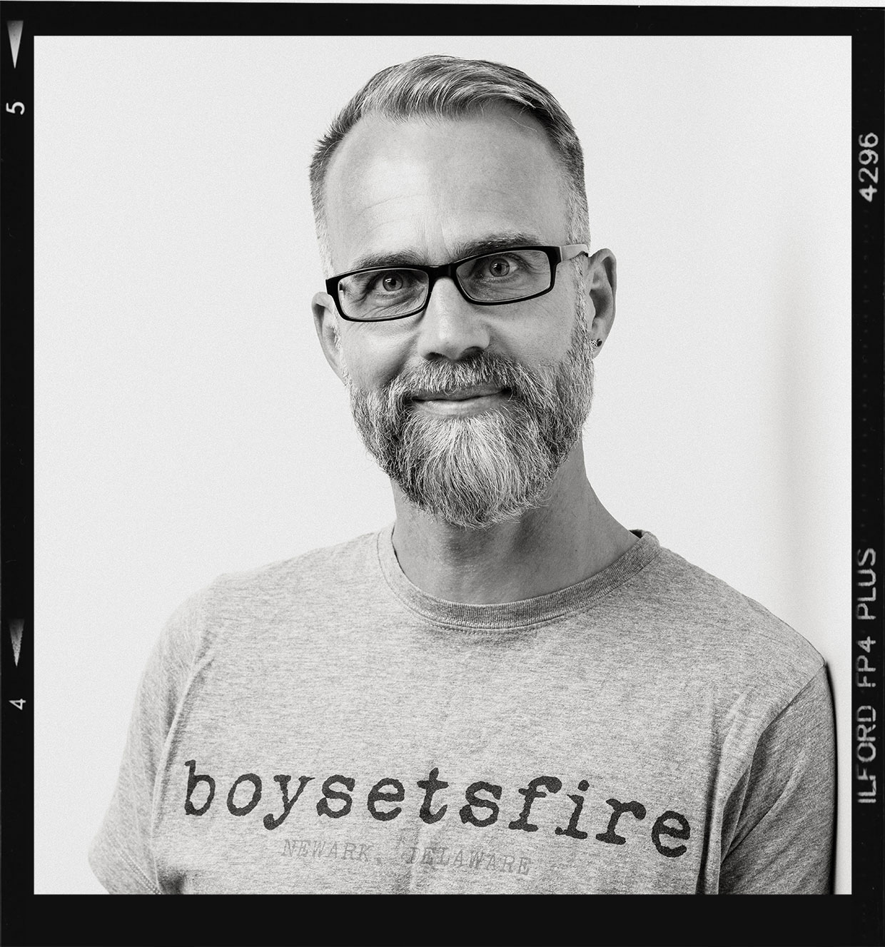 Frauenportrait, Portraitserie mit Lara - Fotograf Fürth Frauenportrait, Portraitserie mit Lara - Fotograf Fürth