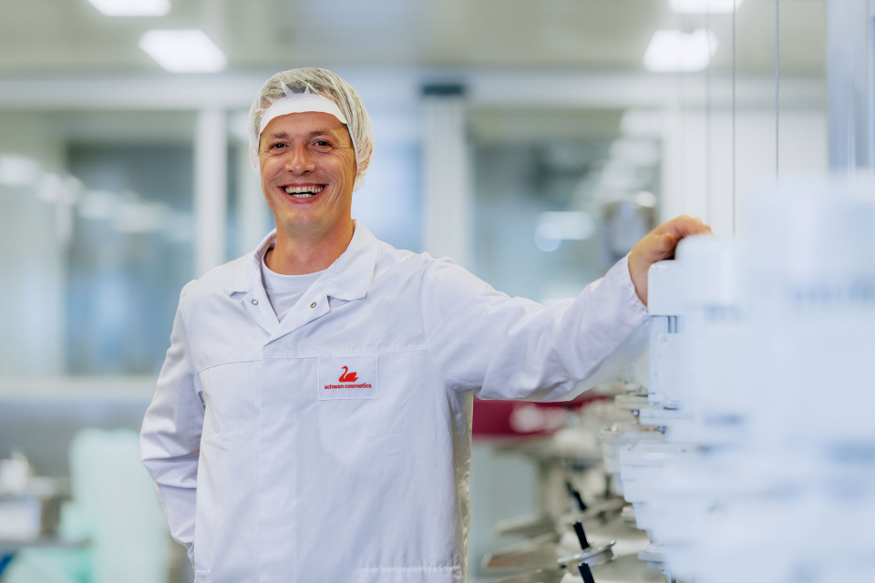 Industriefotos für Schwan Cosmetics, Fürth, Nürnberg
