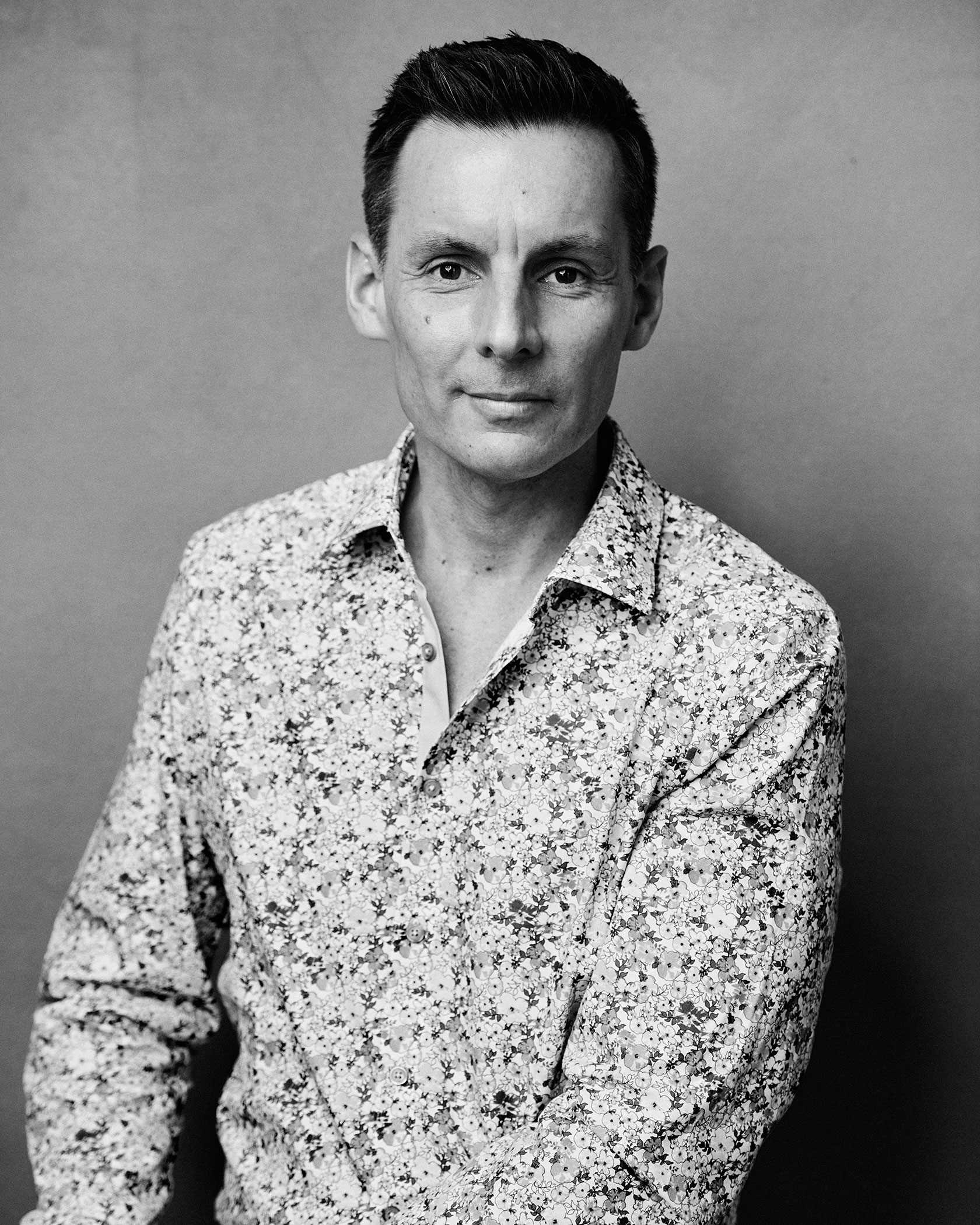 Frauenportrait, Portraitserie mit Lara - Fotograf Fürth Frauenportrait, Portraitserie mit Lara - Fotograf Fürth