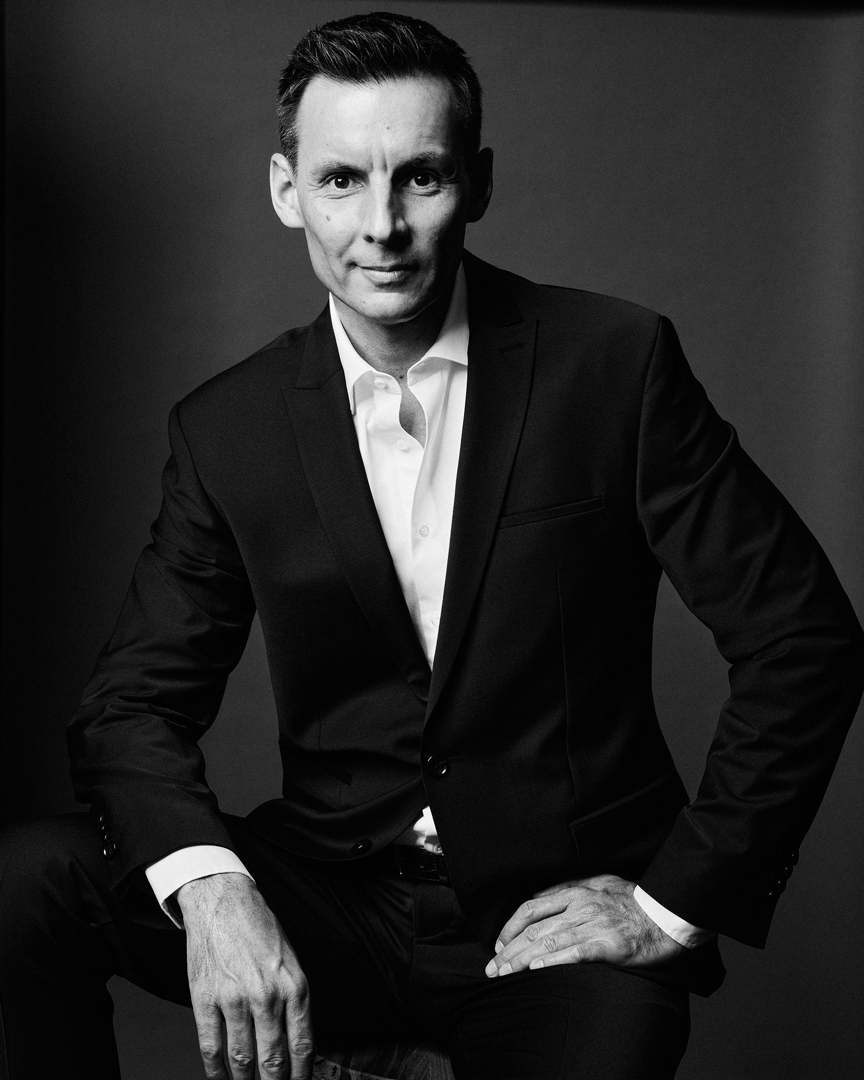 Frauenportrait, Portraitserie mit Lara - Fotograf Fürth Frauenportrait, Portraitserie mit Lara - Fotograf Fürth