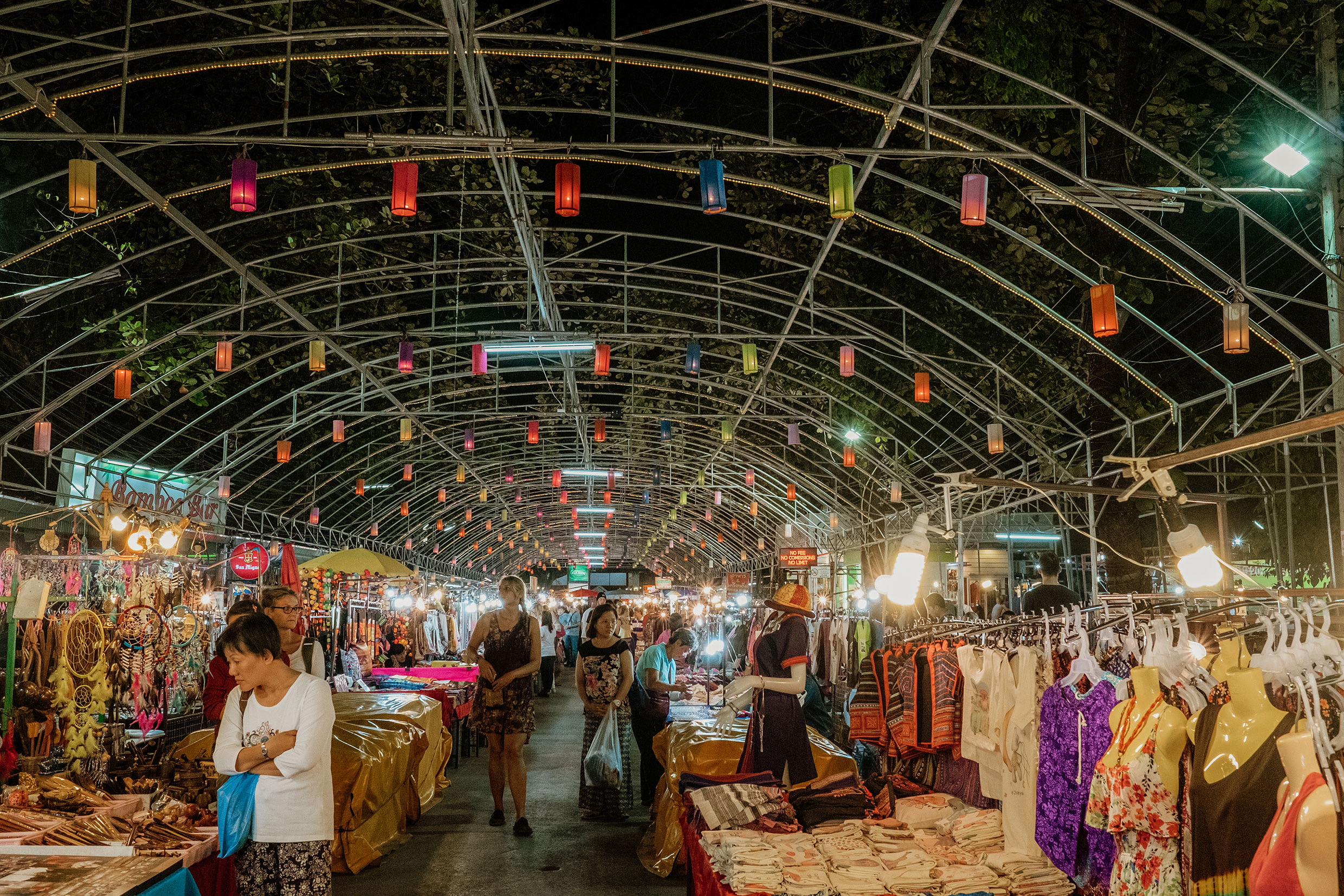 mit Fuji-Kameras in Chiang Mai, Nordthailand - Fotograf Fürth