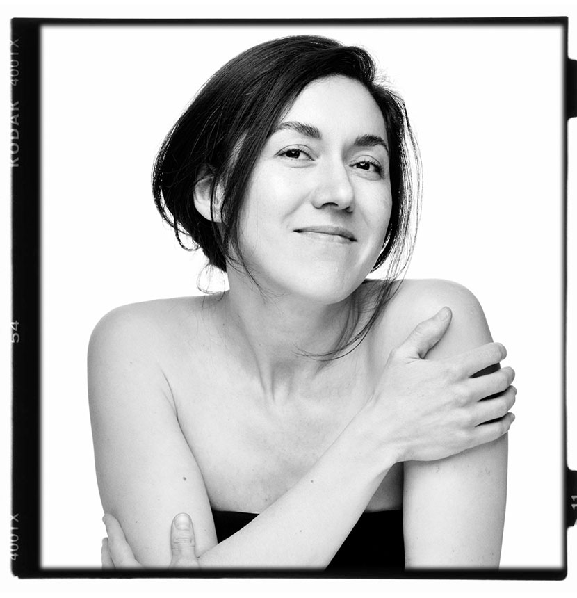 Künstlerportraits mit der Pianistin Renata - Fotograf Fürth Künstlerportraits mit der Pianistin Renata - Fotograf Fürth